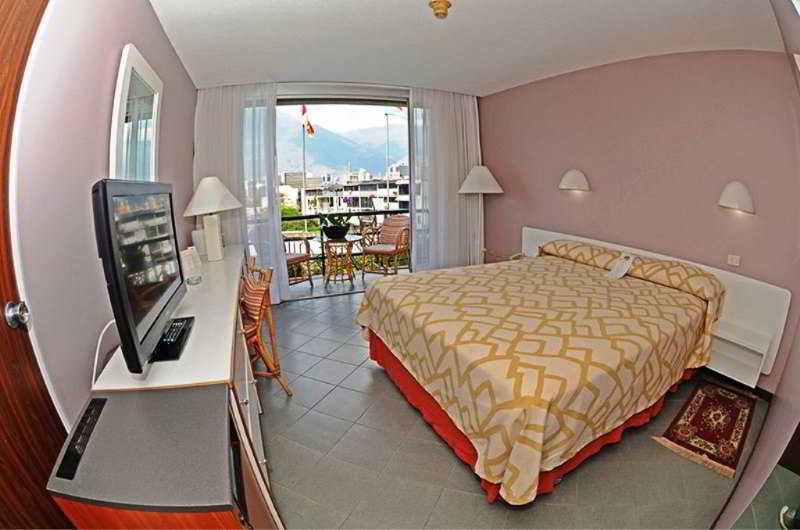 Hotel Paseo De Las Mercedes Caracas Extérieur photo